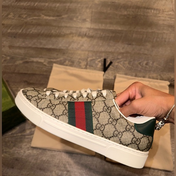 ❤️💚GUCCI Women’s ACE monogram low-top beige sneakers.. Ebony sneakers - Picture 7 of 15